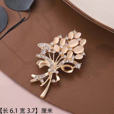 Flower Brooch