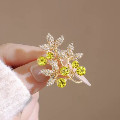 Lucky Tree Brooch