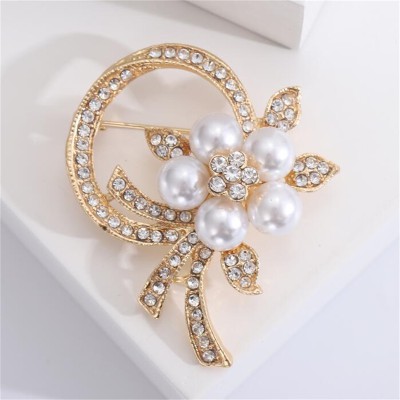 Flower Pearl Brooch