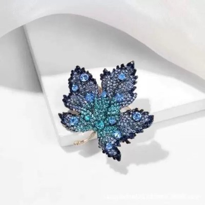Maple Leaf Brooch