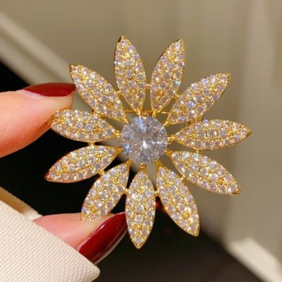 Maple leaf flower Brooch