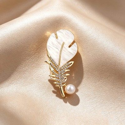 White Zircon Gold Plated Pearl Feather Brooch