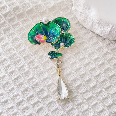 Suit Brooch