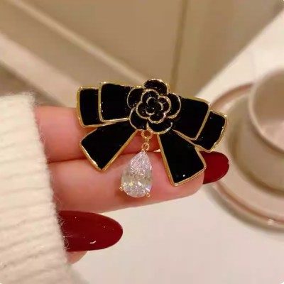 Black bow Brooch